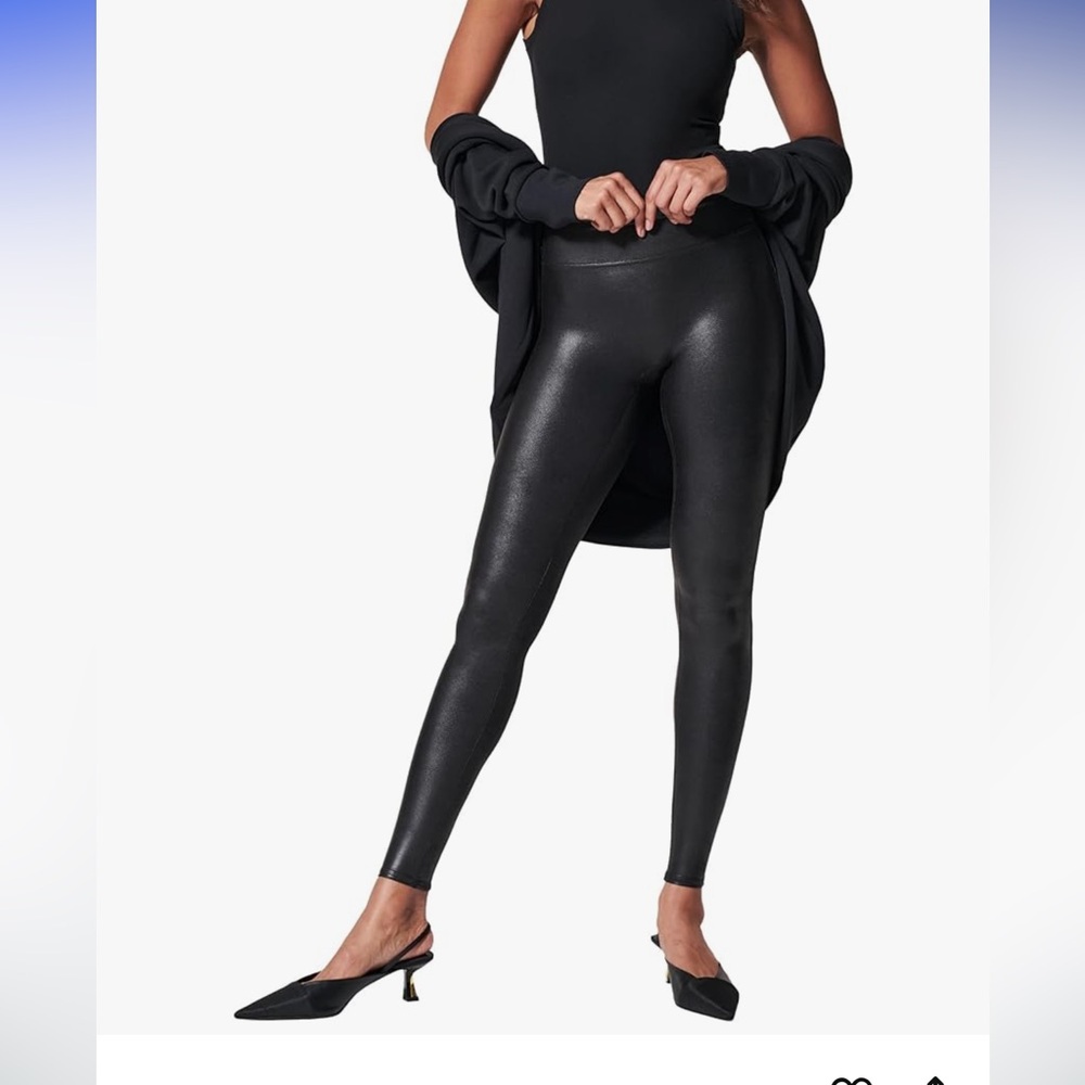 Black Shiny Leggings